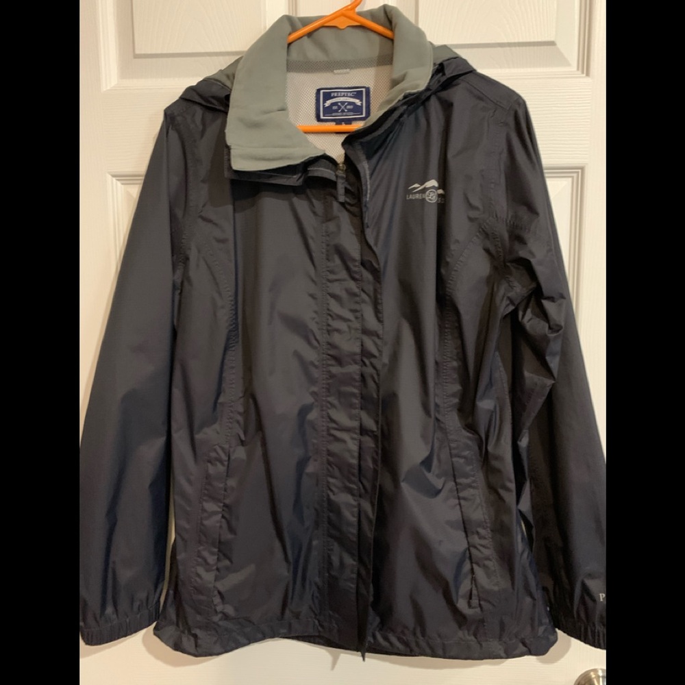 NWOT Lauren James Preptec Rain Jacket.